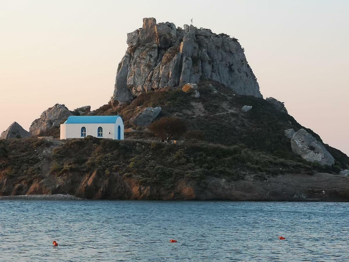 Haralambos Apartments Kefalos  Bagian luar foto